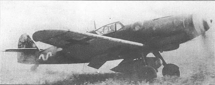 Bf IQ9G6 поздних серий из состава JG 27 Обратите внимание на фонарь по - фото 141