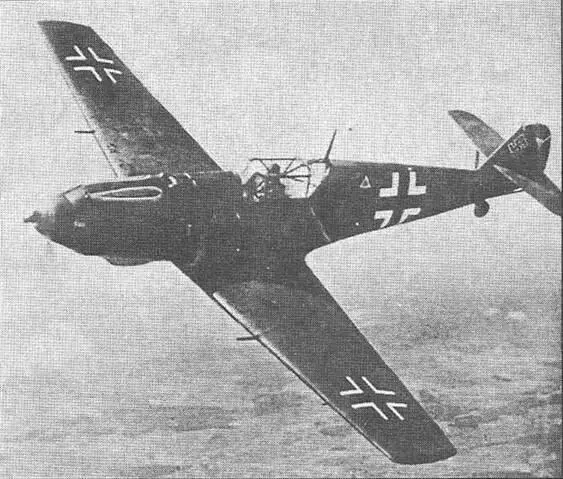 Опытный Bf I09V20 вооруженный 20мм пушками MG FF стал прототипом Bf 109Е3 - фото 95
