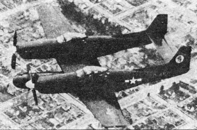 Всепогодный перехватчик F82F Первый Р82Е был облетан 17 февраля 1947 г Его - фото 48
