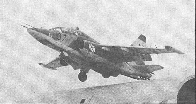 Учебнобоевой Су25УТГ Проект самолета С80 военный вариант Несколько - фото 52
