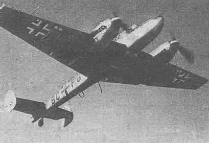 Истребительбомбардировщик Bf 110Е2 видны пофюзеляжный и подкрыльевые - фото 95