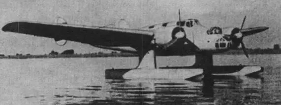 На 140 Летом 1935 г Гамбургер флюгцойгбау и Эрнст Хейнкель флюгцойгверке - фото 84