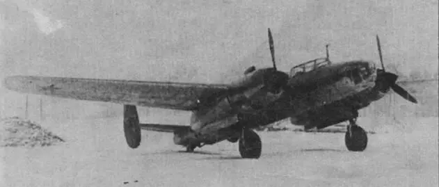 Три фотографии общего вида 62 второй самолет на заводских ис - фото 102