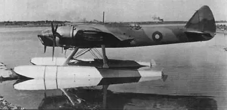 Опытный Болинброк III на поплавковом шасси Во второй половине 1941 г - фото 53