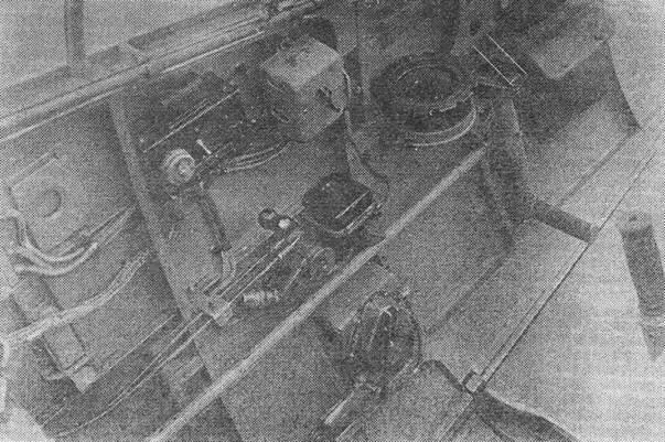 Левый борт кабины штурмана Правый борт кабины штурмана 20 июля 1940 года - фото 14