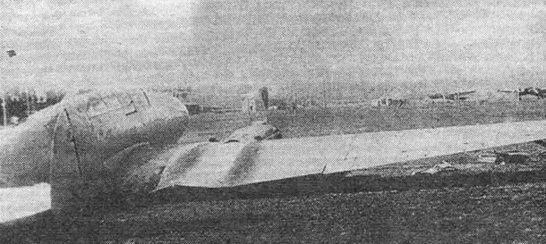 Авария СПБ летчика Липкина 27 мая 1940 г Лето 1940 г Вид на шасси щитки - фото 7
