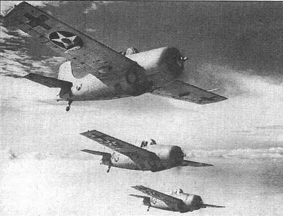 Уайлдкэты F4F3 с авианосца Лексингтон в полете 1941 г Мартлет - фото 25