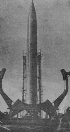 Ракета Р5 на стартовом столе Баллистические ракеты Р5 и Р12 той Р12 без - фото 160