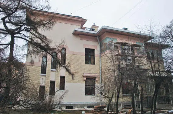 Дом 40 в котором жил Суворовъ В домах 4244расположена еще одна - фото 162