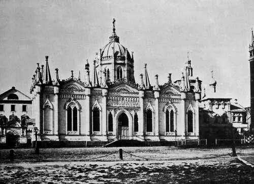 Место церкви Николы в Столпах школа Церковь в память этого праздника - фото 46