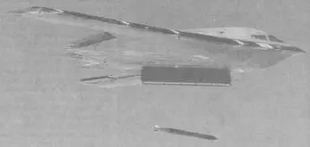 Специально созданная для В2 бомба GAM113 калибром 2200 кг предназначена для - фото 56