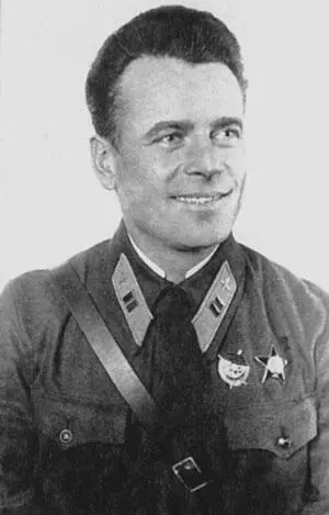 Майор И И Пстыго 1942 г Немцы осматривают Су2 подбитый истребителями и - фото 112