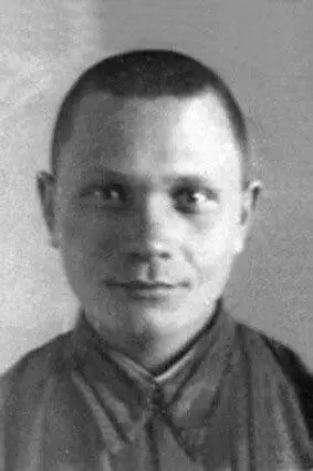 Н И Кукушкин лишенный звания Героя Советского Союза 4 ноября 1948 г М С - фото 118