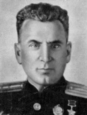 Герой Советского Союза полковник А Е Гургенидзе Головко Павел Федотович - фото 183