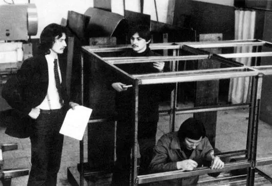 Сварка каркаса кузовафургона С Синельников А Мень В Князьков Саврка - фото 557