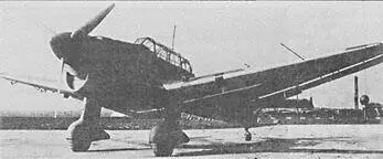 Самолет установочной партии Ju 87В Характерные подвижные створки радиатора - фото 72