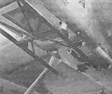 Подфюзеляжная качалкамеханизма сброса бомбы С конца весны 1938 г выпуск - фото 74