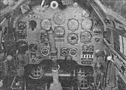 Кабина пилота Ju 87B Продолжалась модификация силовой установки Тип мотора - фото 80