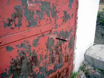 Летал нож хорошо с характерным свистом но никак эта зараза не х - фото 1151