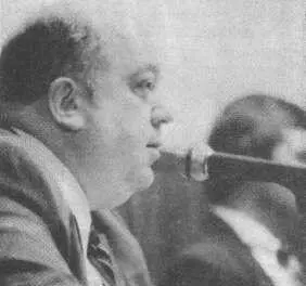 На 70летии Рэя Крока в 1972 г старший исполнительный вицепрезидент Рон Шредж - фото 36