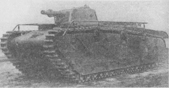 Первенец германского танкостроения тяжёлый танк Grosstraktor большой - фото 1