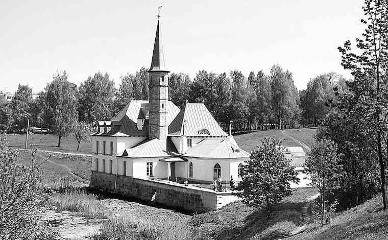 Приоратский дворец Гатчина Современное фото Легенда гласит что - фото 119