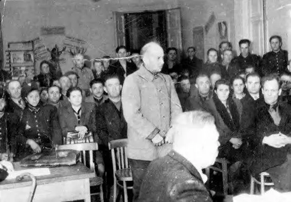 Послевоенный суд над Фрицем Фридлем Галина и Сергей Беркнеры ноябрь 1944 г - фото 39