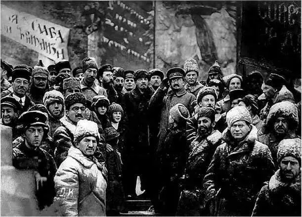Троцкий и Ленин Спустя четверть века после таинственной кончины Фёдора - фото 33