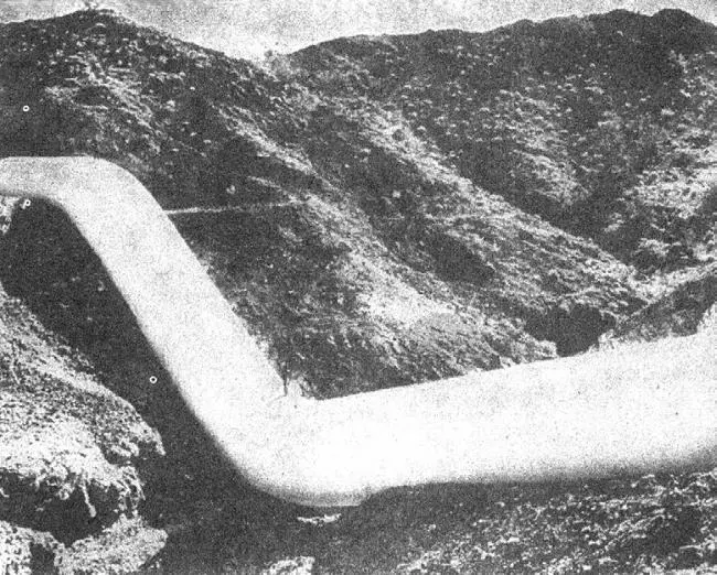 Рис 138 Обратный сифон Колорадского акведука Один из таких сифонов на - фото 161