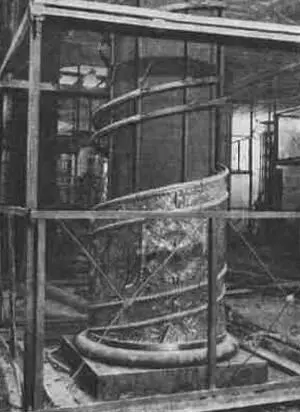 Рис 332 Монтаж стеклянной колонны для станции Автово Ленинградского - фото 350