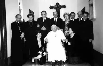 Аудиенция у Папы Иоанна Павла II 2003 г Мне кажется что для Полыни было - фото 64