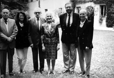С родственниками в Италии 1993 г И от страха что мы не понимаем мира - фото 72