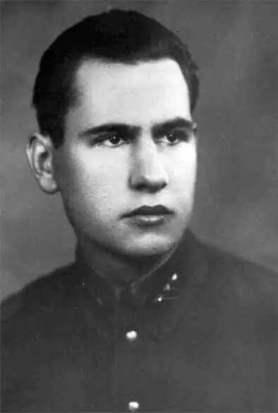 Январь 1940 года Город Черновицы ЛГ Иванов зам начальника - фото 8