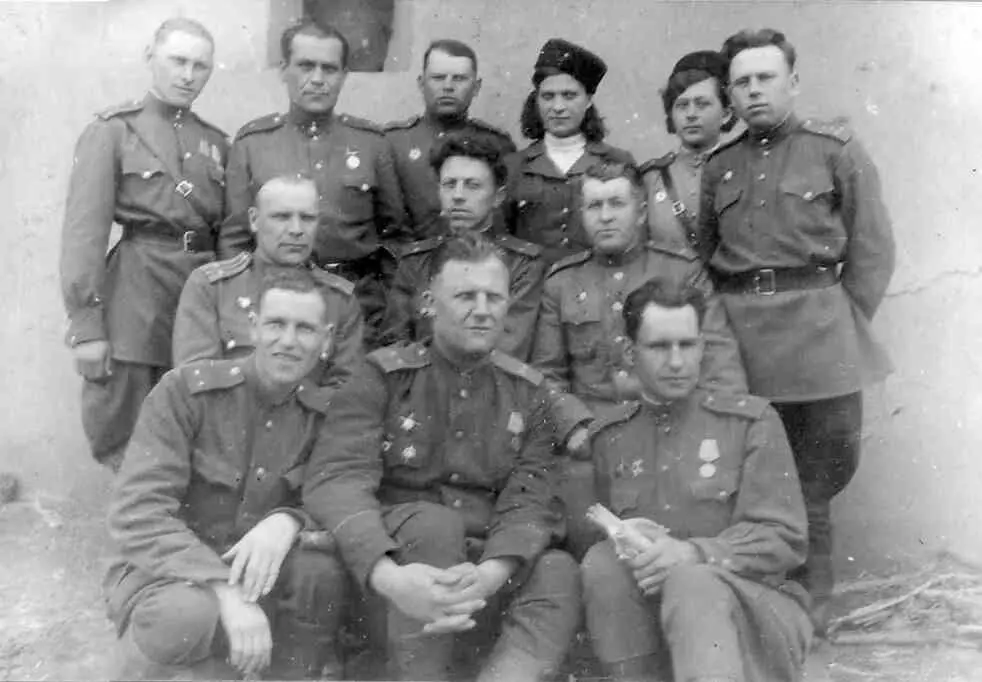 Июль 1944 г Под Тирасполем 3й Украинский фронт Командование контрразведки - фото 23