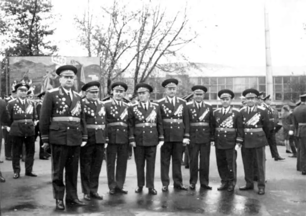 Киев май 1969 года Встреча на аэродроме делегации венгерских контрразведчиков - фото 64