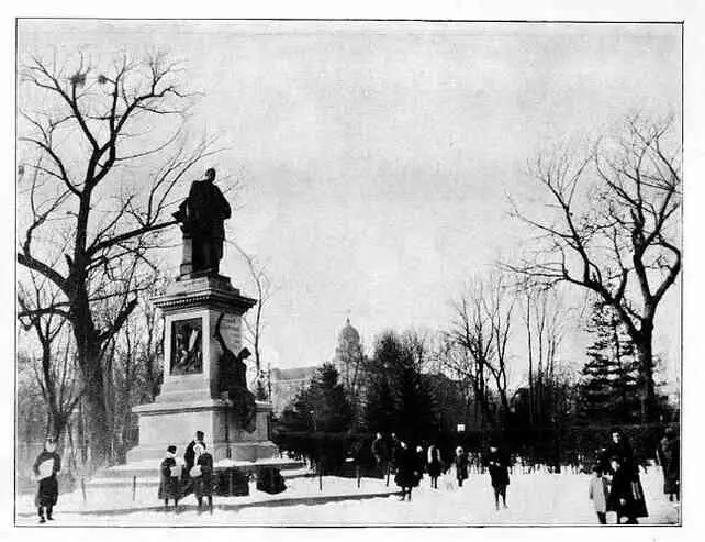 Львов Памятник графу Голуховскому Зима 1914 1915 гг Безгранично счастливые - фото 140