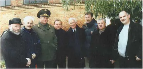 Ростовские журналисты освещавшие чеченскую кампанию МС Горбачев В В Ж - фото 11