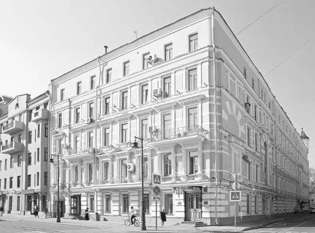 Дом 241 по Пречистенке Позже и дом и огромная квартира врача и сам дядя - фото 206