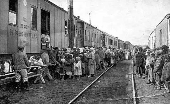 Санитарнопитательный поезд 1921 г Безусловно санитарнопитательные поезда - фото 29