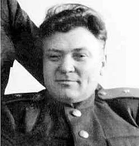 Генералмайор Романенко На севере в советской зоне в сентябре 1945 года было - фото 116