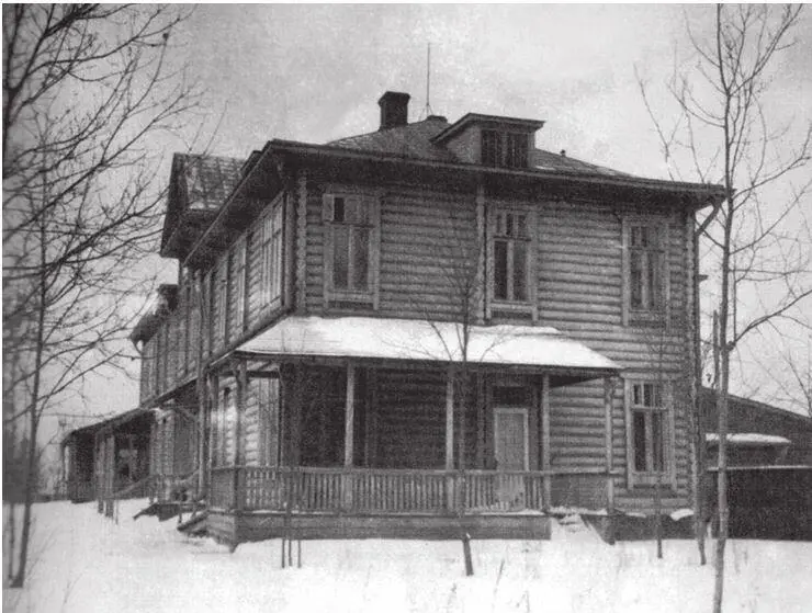 Дом В Г Черткова в Телятинках со стороны бокового фасада 19111914 13 - фото 80