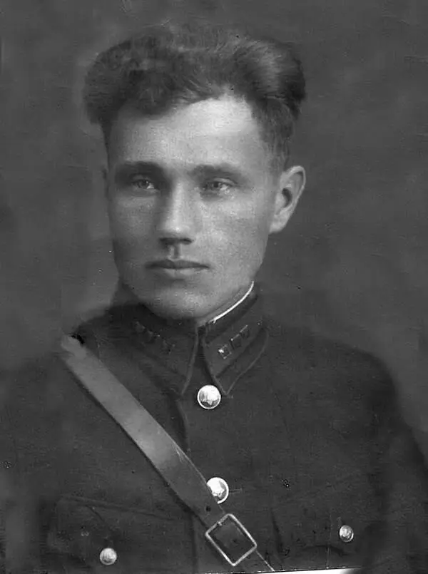 Иван Алексеевич Титов Известно что Иван Алексеевич Титов в июне 1942 года был - фото 45