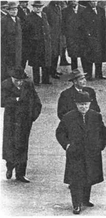 Последняя официальная встреча в Москве 1964 г Лица встречающих омрачают тучи - фото 63