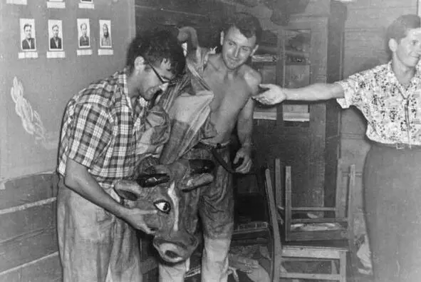 196007 Представляем Корову Рустэм Любовский Юрий Тыжнов Анатолий Суколенов - фото 41