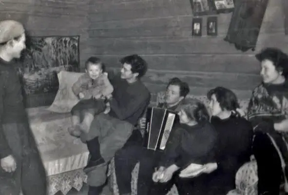 196102 Евгений Гриценко Рустэм Любовский Геннадий Новиков Людмила - фото 46