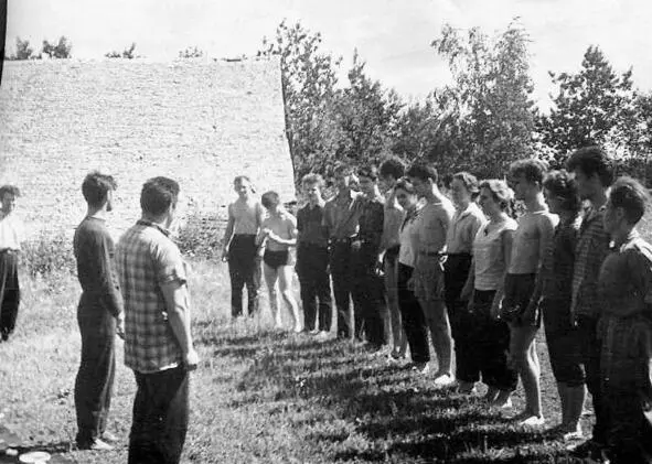 196107 Р Любовский С Солнышкин Г Новиков С Зимин Э Копылов Ж - фото 52