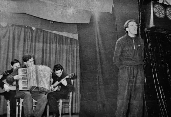 195802 Подмосковье Михаил Балашов Владимир Синицын Валерий Цой Лев Исаев - фото 8