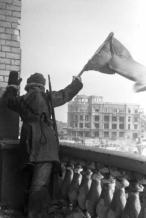 1942 год был наиболее трагичным и в то же время успешным периодом в - фото 4