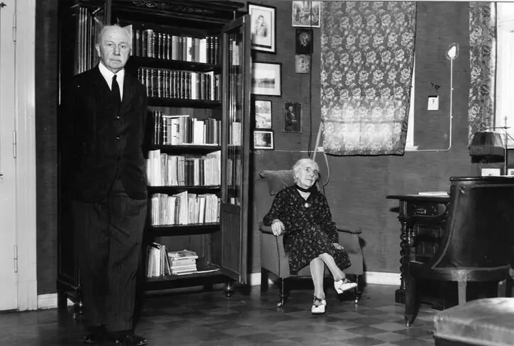 П Н Краснов и Л Ф Краснова у себя дома Берлин 2 июля 1938 г А Н Е - фото 26