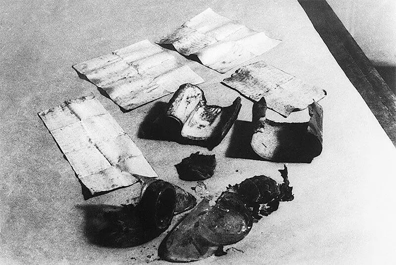 Находка рукописи З Левенталя 1962 г Члены зондеркоммандо Янкель Ган - фото 81